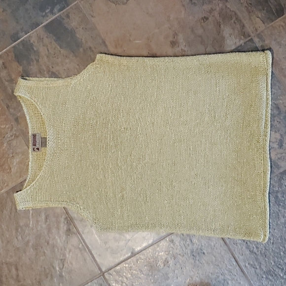 Alpine* Design Top - Picture 4 of 7